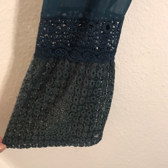 Green Dress - Picture 2 of 4